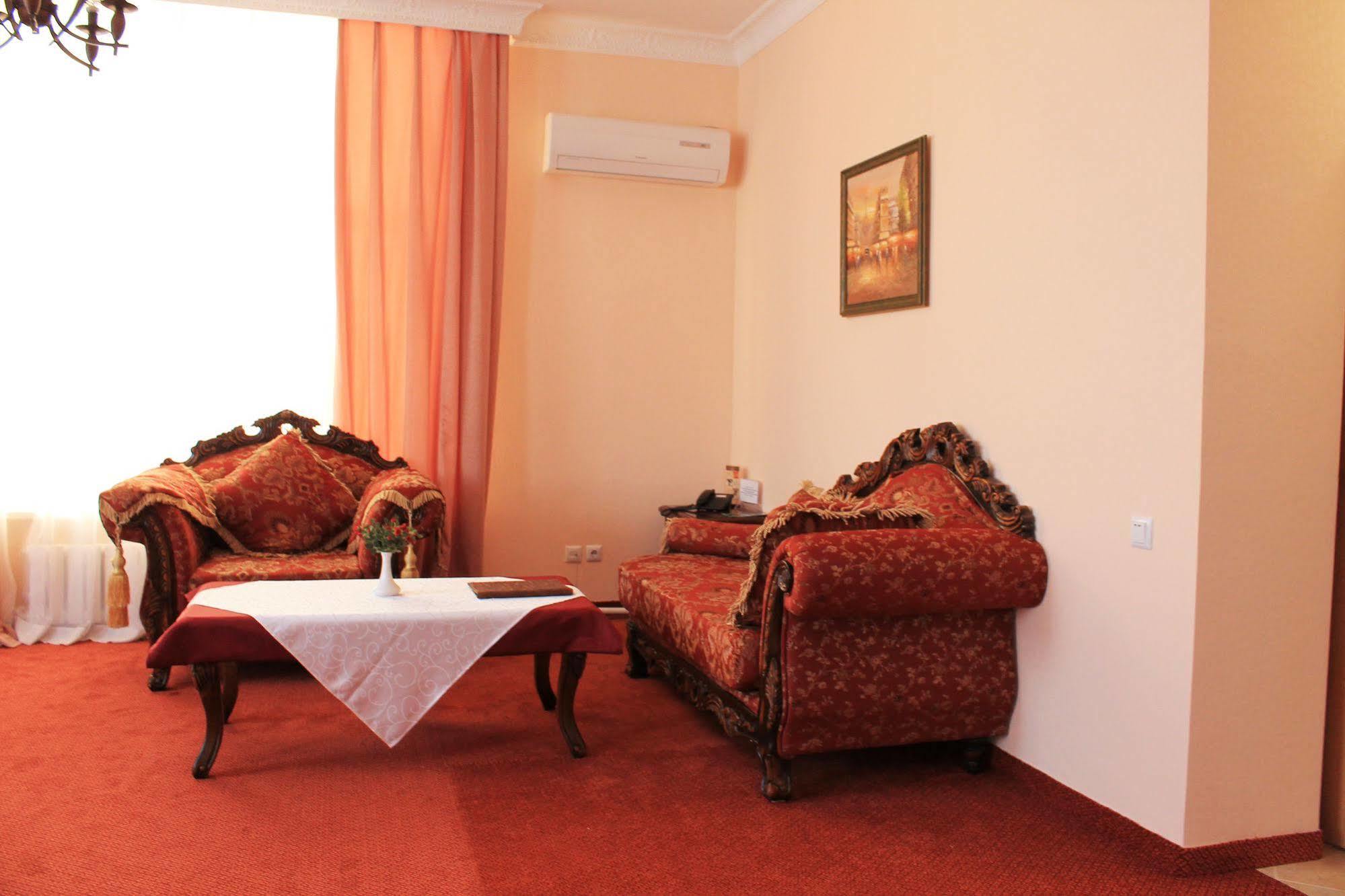 San Marino Hotel Astana Eksteriør bilde